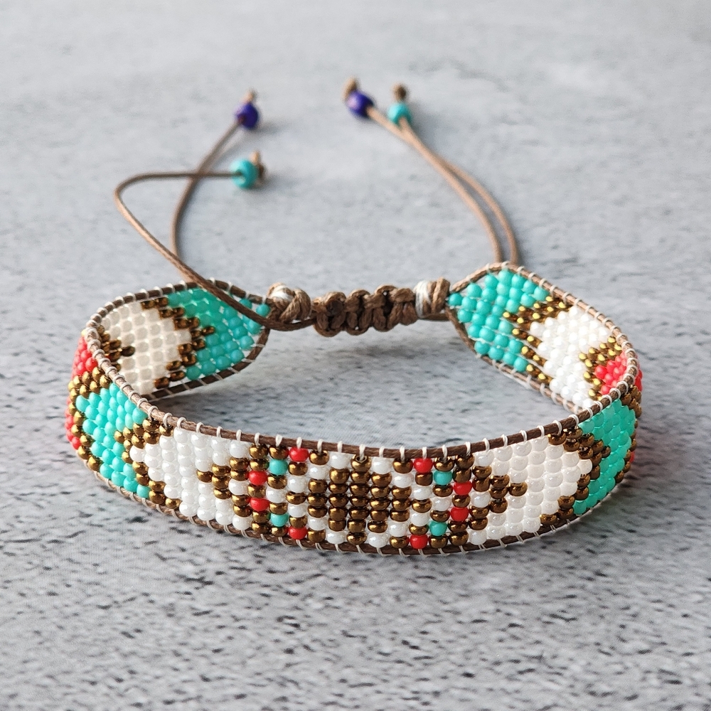 Handmade Mizuki Beaded Bracelet Bohemian Boho Style White Tribal Ethnic